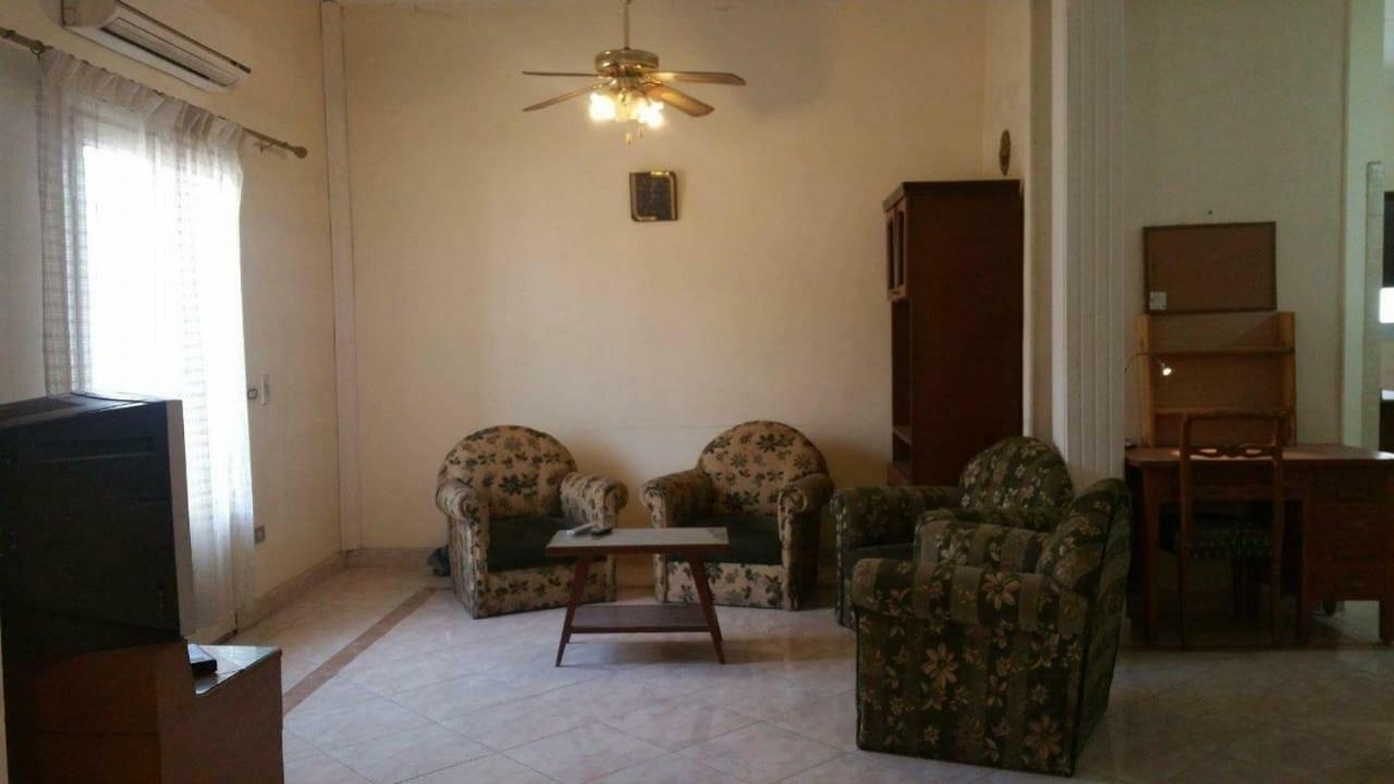 Elegant Heliopolis, Studio-Apartment Kairo Exteriör bild