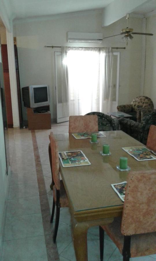 Elegant Heliopolis, Studio-Apartment Kairo Exteriör bild